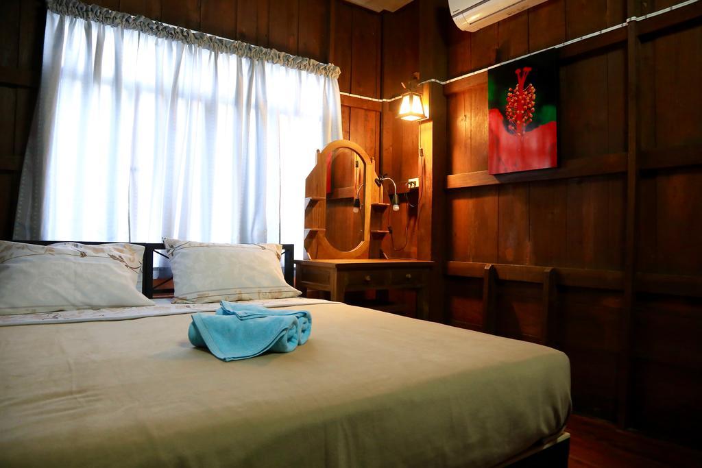 Siriwan Hostel Chiang Mai Exterior photo